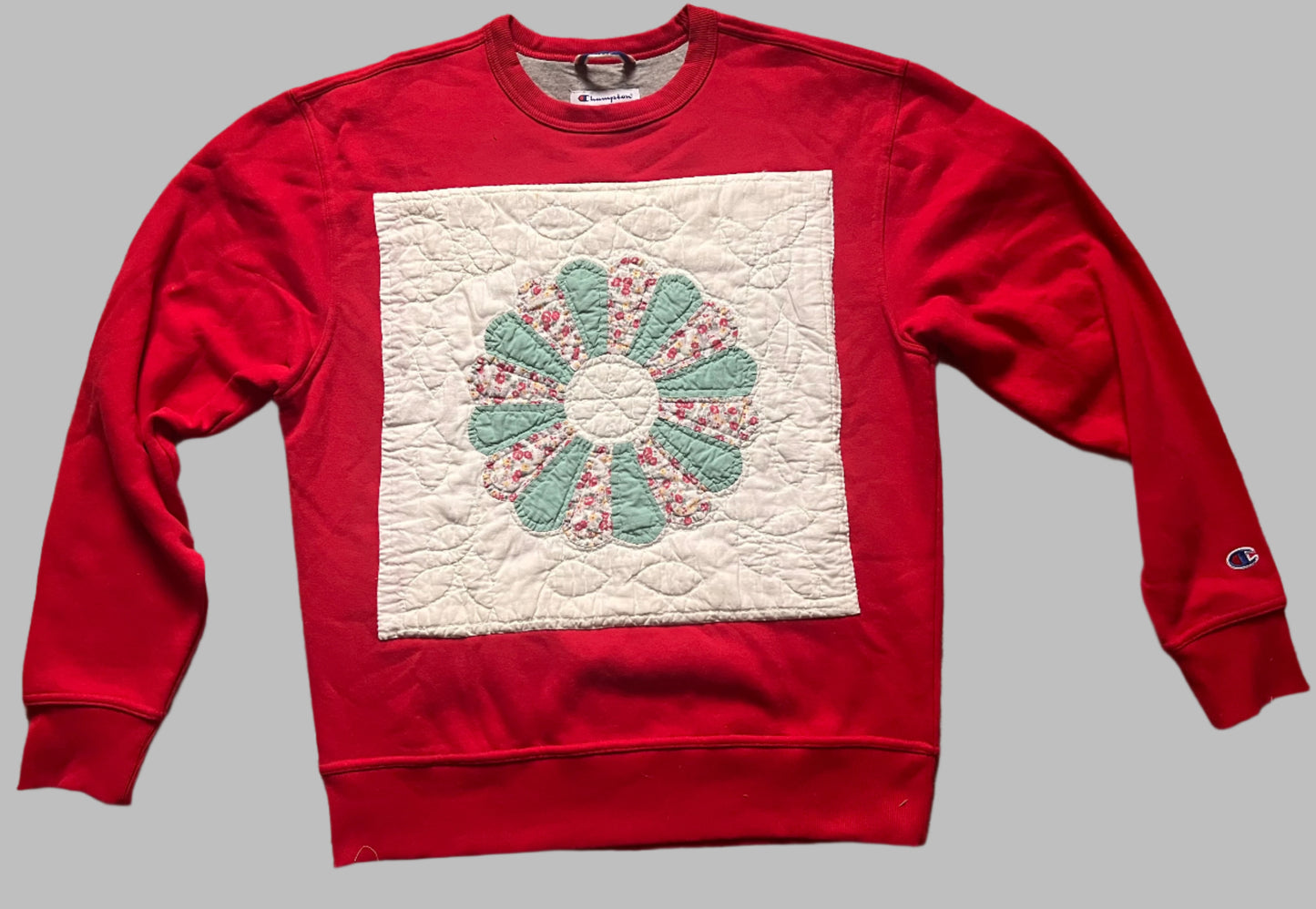 RedCrewneck with Vintage Quilt Block, Size M